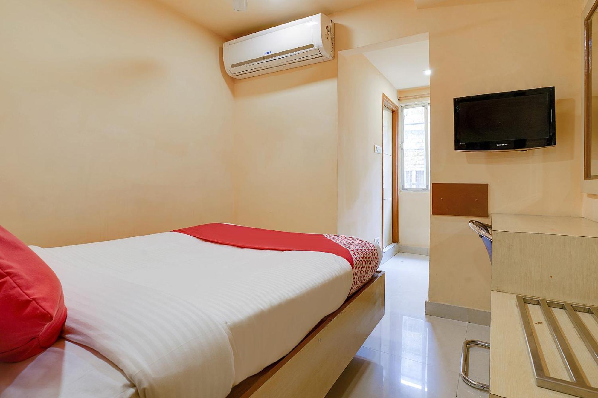 Hotel O Shanta Residency Lodge Sururnagar Екстер'єр фото