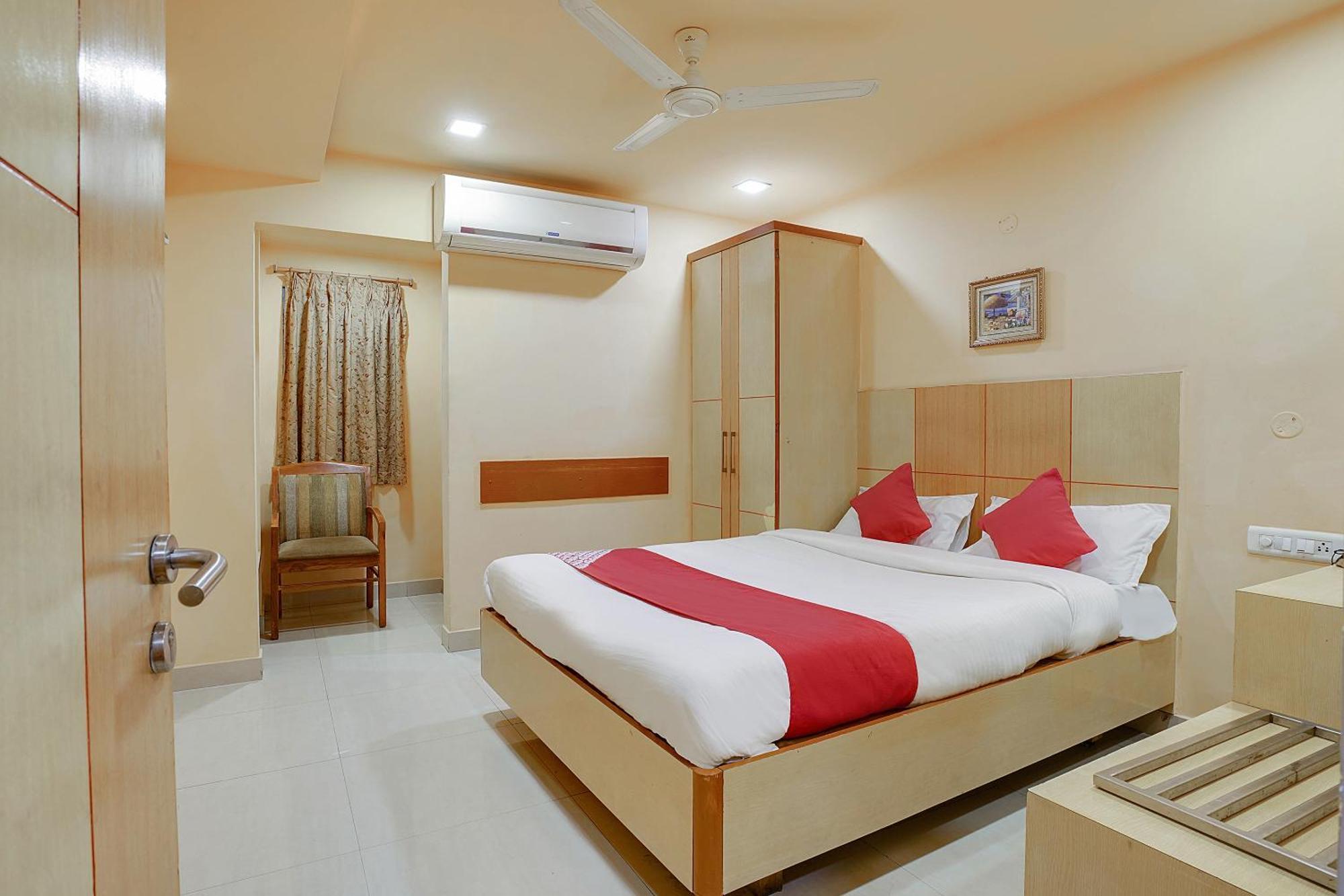 Hotel O Shanta Residency Lodge Sururnagar Екстер'єр фото